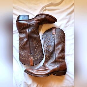 Women's size 12 cowboy boots